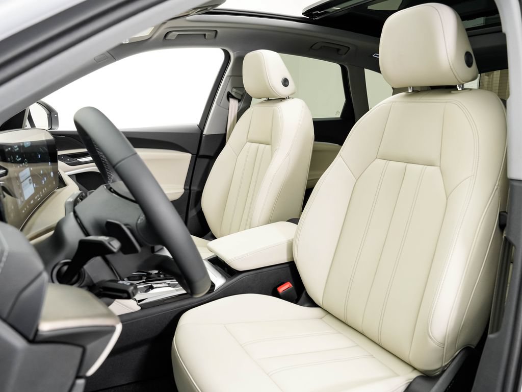 Used 2026 Audi Q5 Premium AWD/4WD image 7