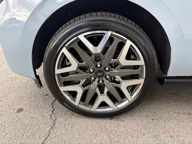 New 2026 Ford Expedition Platinum w/ Platinum Ultimate Package image 7