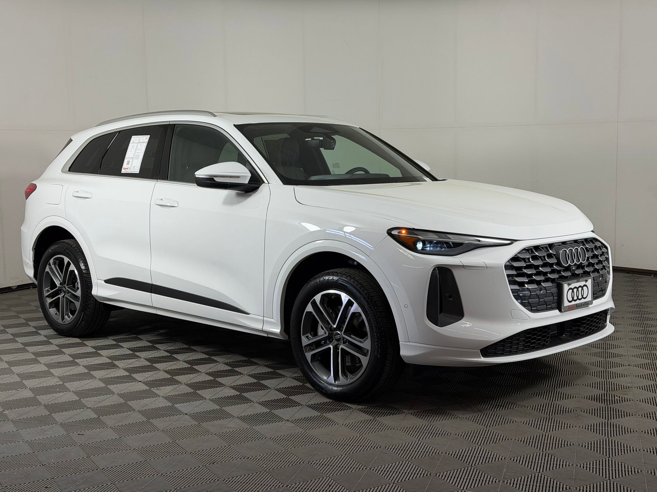 New 2026 Audi Q5 Premium AWD/4WD image 7