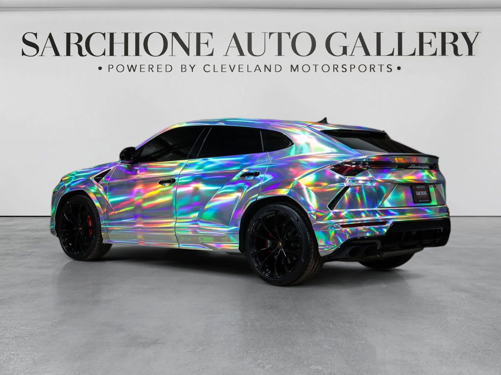Used 2021 Lamborghini Urus AWD/4WD image 2