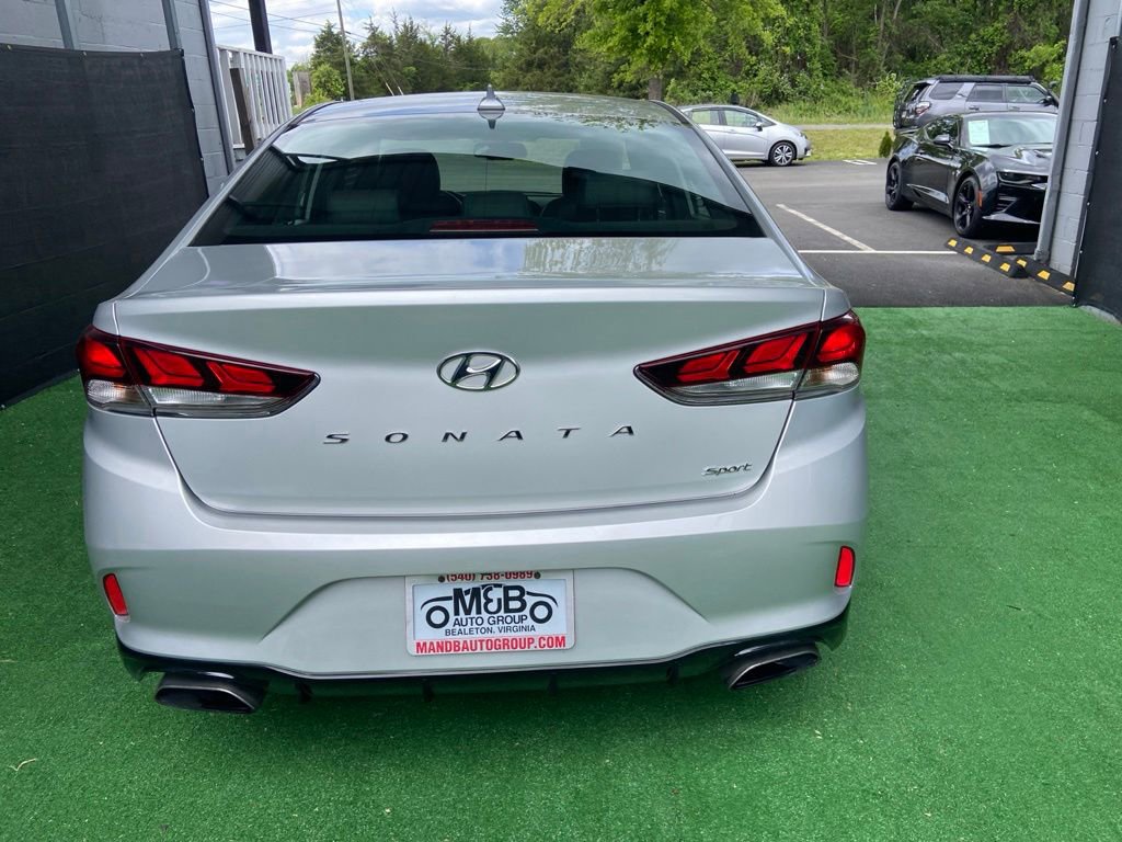 Used 2018 Hyundai Sonata Sport FWD image 5