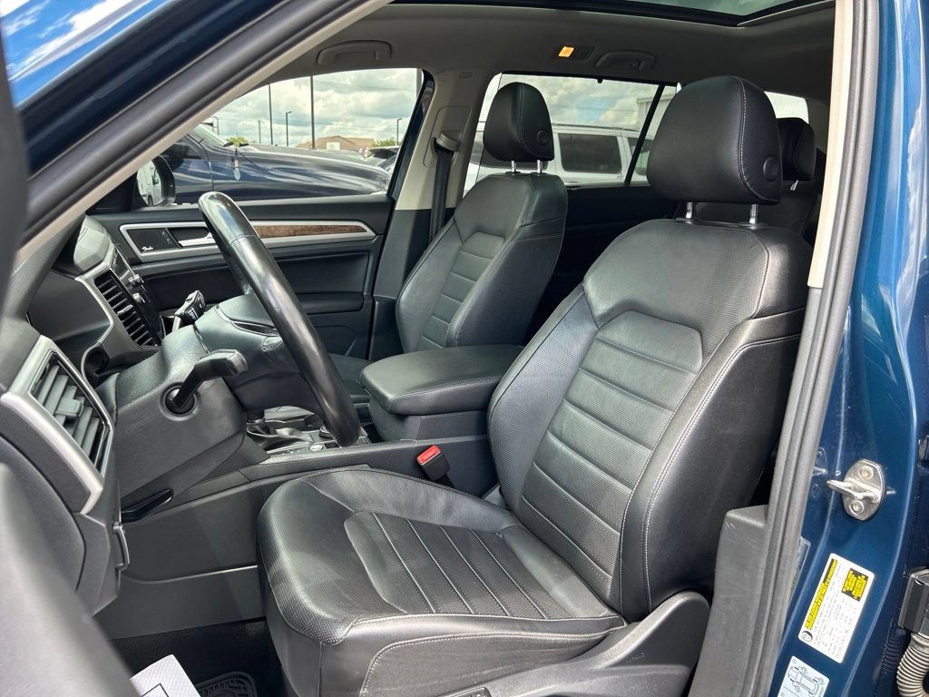 Used 2019 Volkswagen Atlas SEL Premium AWD/4WD image 17