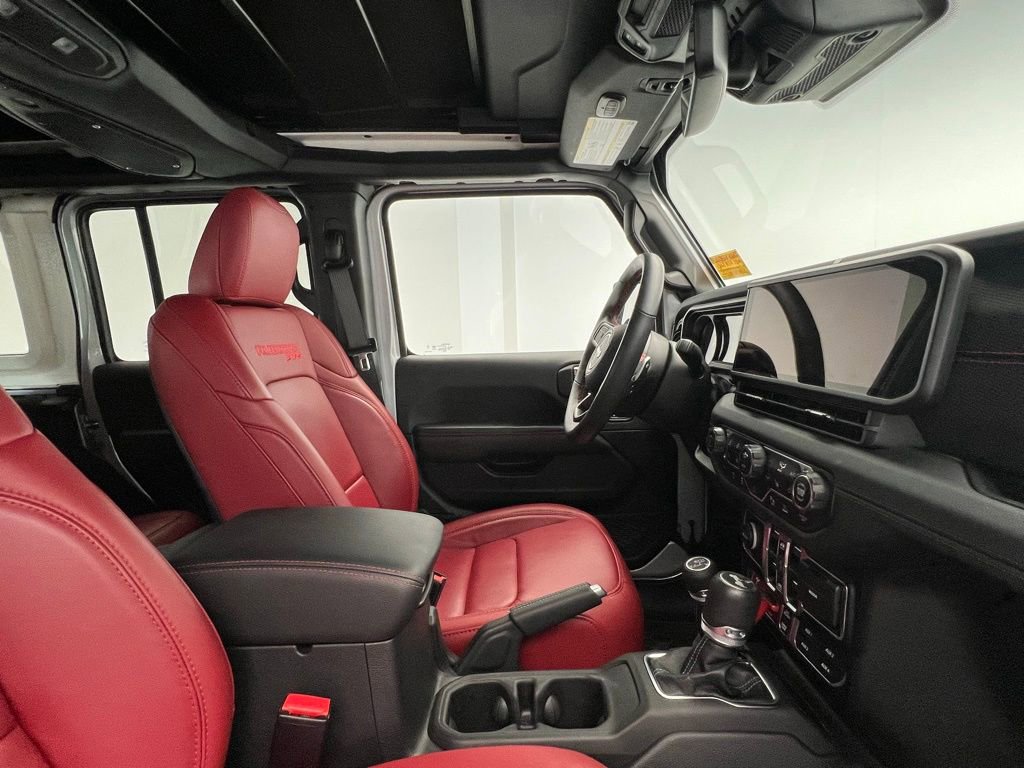 Used 2024 Jeep Wrangler Unlimited Rubicon 392 image 7