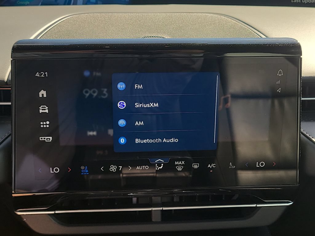 Certified 2024 Lincoln Nautilus Premier w/ Jet Appearance Package AWD/4WD image 22