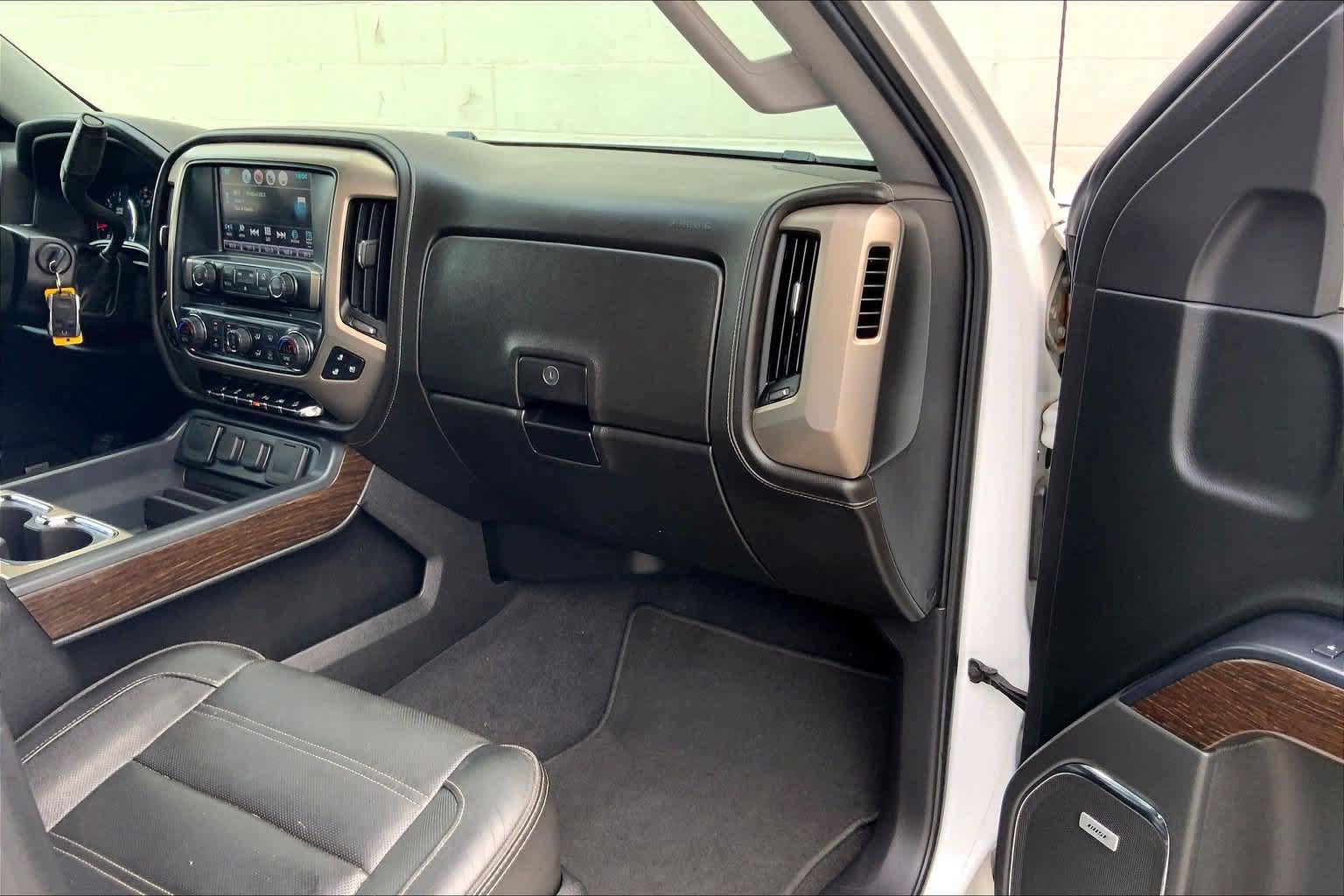 Used 2018 GMC Sierra 1500 Denali AWD/4WD image 23