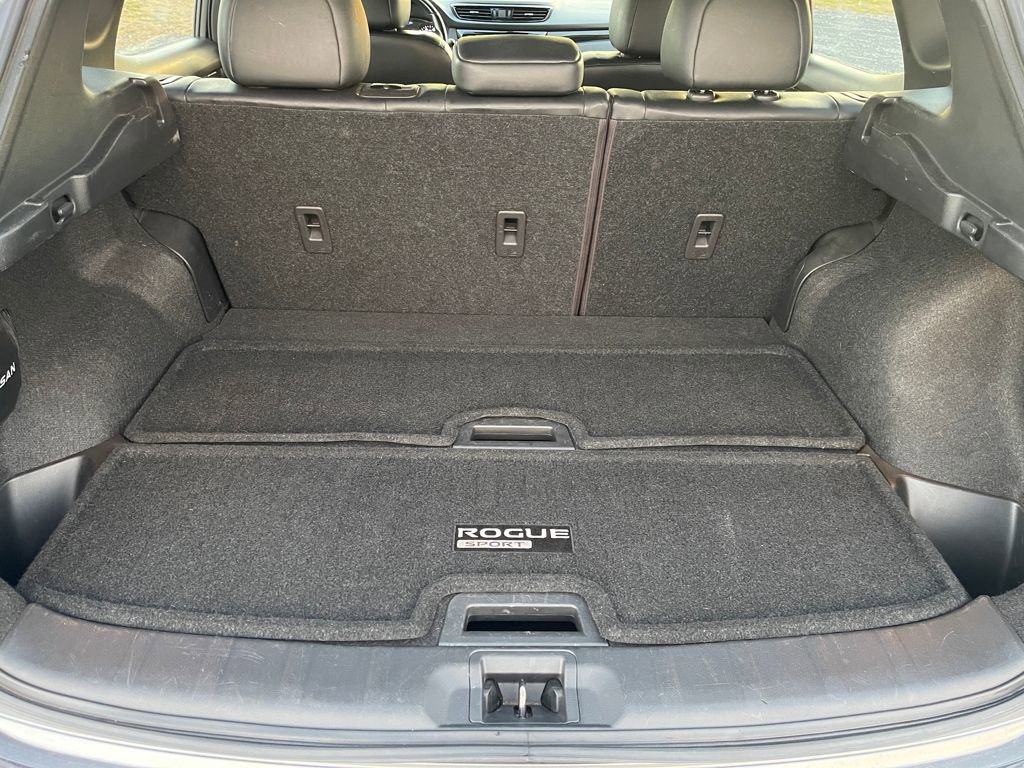 Used 2022 Nissan Rogue Sport SL w/ Premium Package image 15