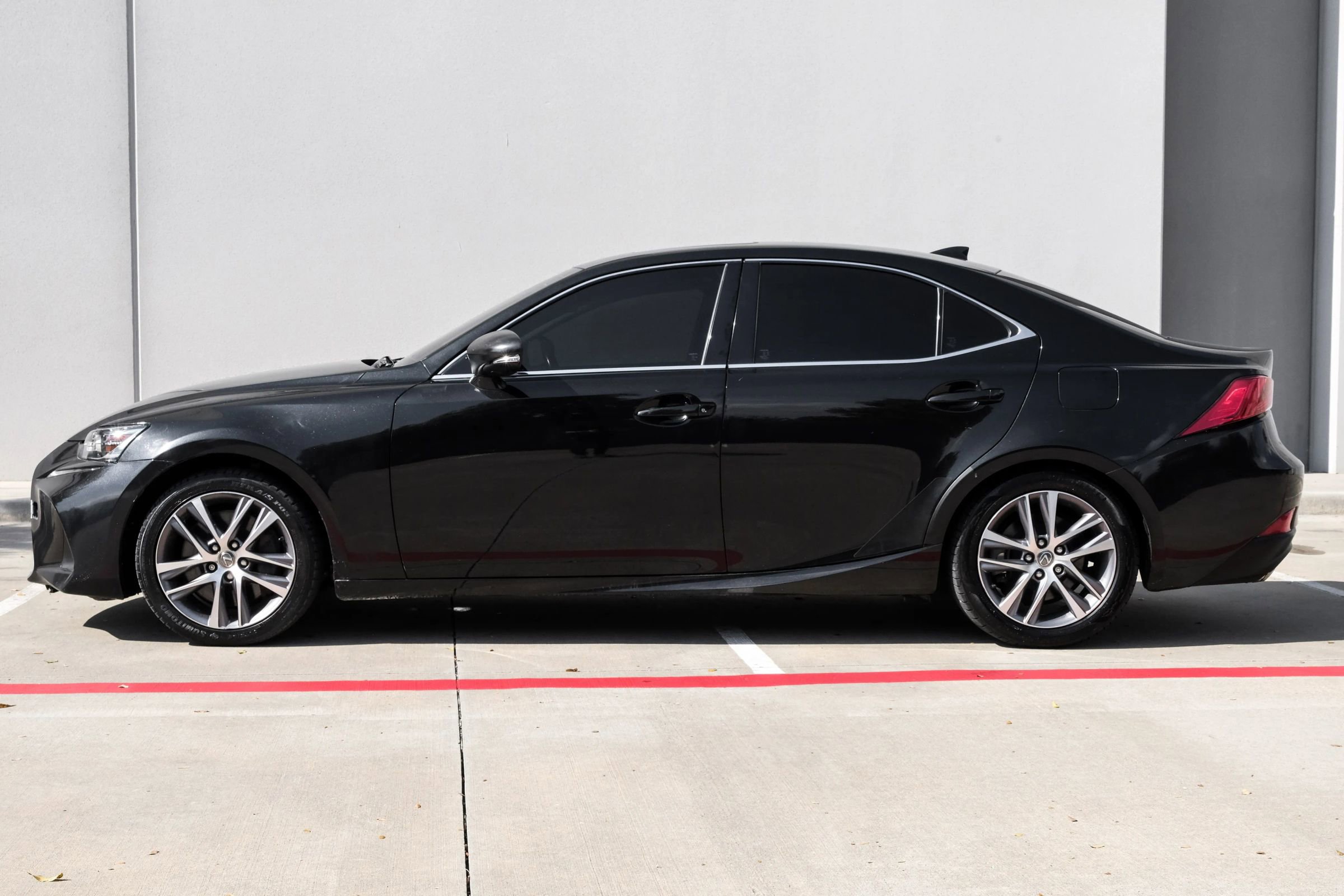 Used 2018 Lexus IS 300 w/ Accessory Package 2 image 5