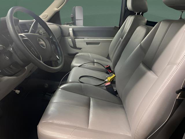 Used 2013 GMC Sierra 3500 W/T w/ Snow Plow Prep Package image 10