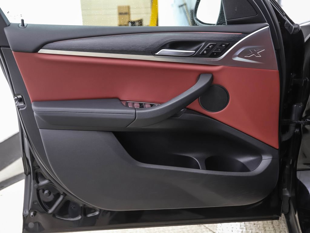 Certified 2022 BMW X3 xDrive30i w/ Convenience Package image 9