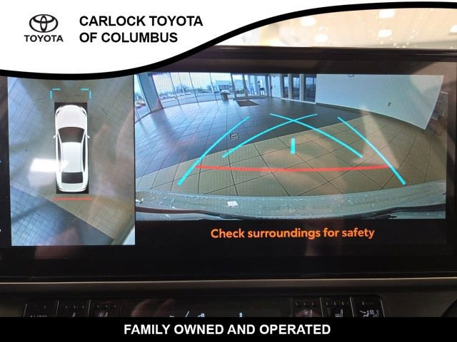 Used 2025 Toyota Camry XLE w/ Premium Plus Package image 27