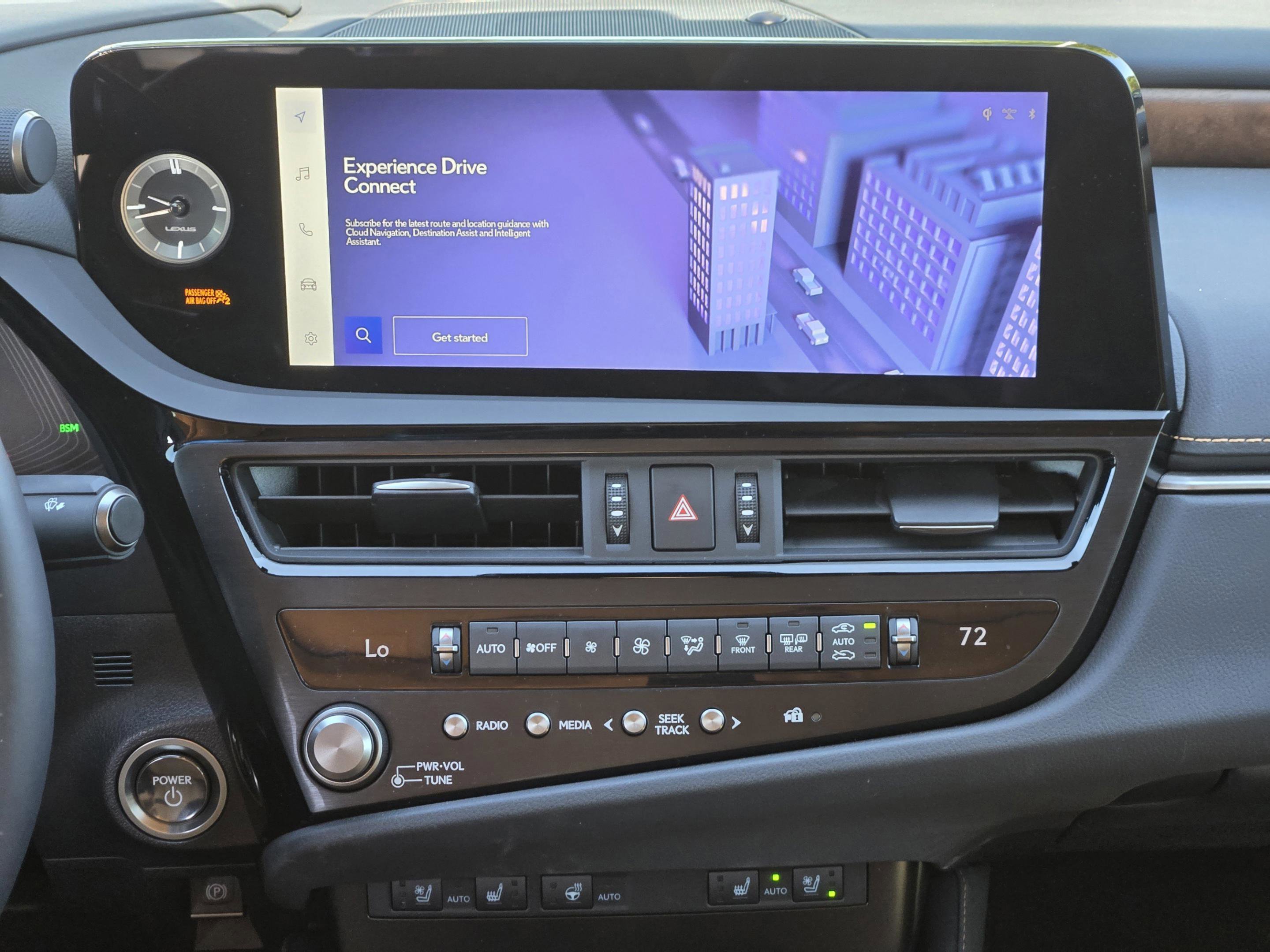 Used 2025 Lexus ES 300h w/ Premium Package FWD image 12