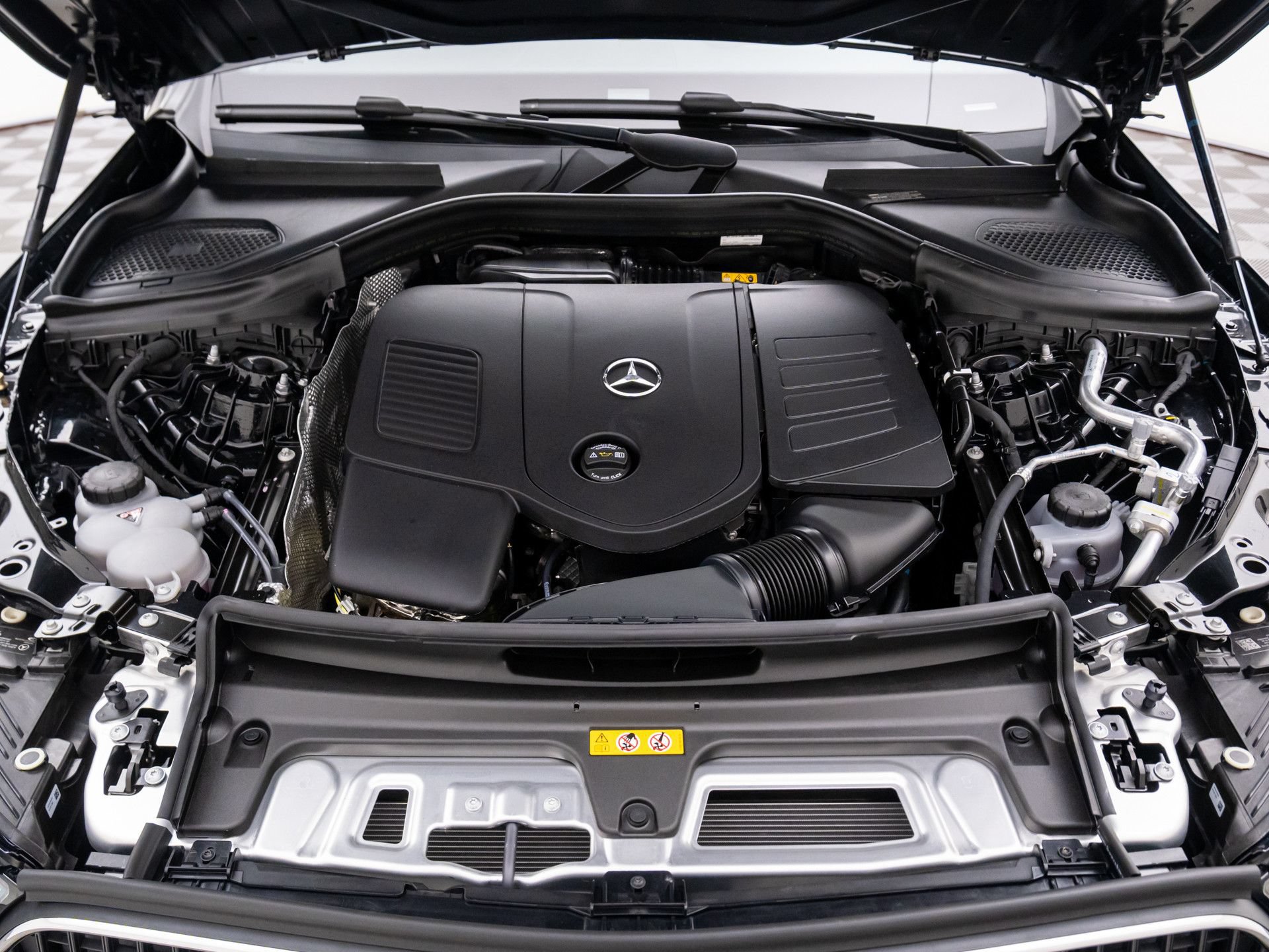 New 2026 Mercedes-Benz GLC 300 4MATIC image 31