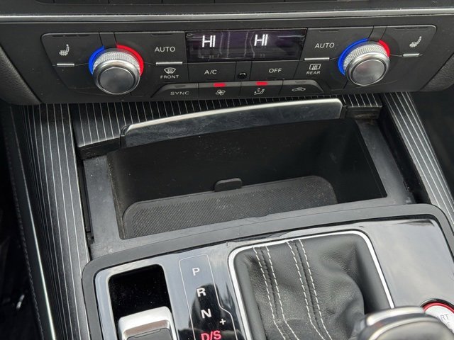 Used 2016 Audi S6 Prestige w/ Prestige Package image 17