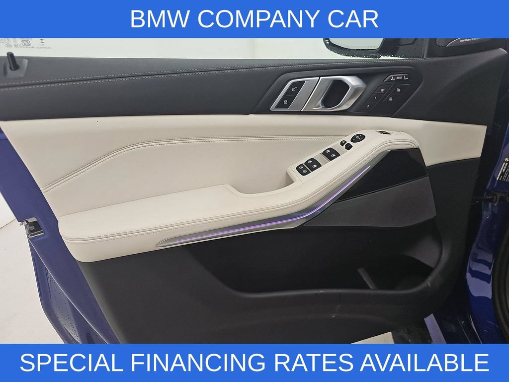 Used 2026 BMW X7 M60i AWD/4WD image 7