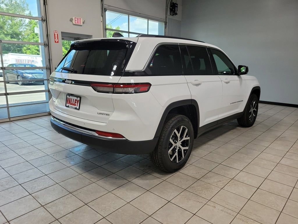 New 2025 Jeep Grand Cherokee Limited image 6