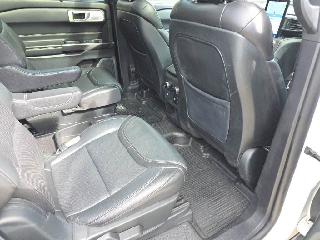 Used 2020 Ford Explorer ST w/ ST Street Pack AWD/4WD image 18