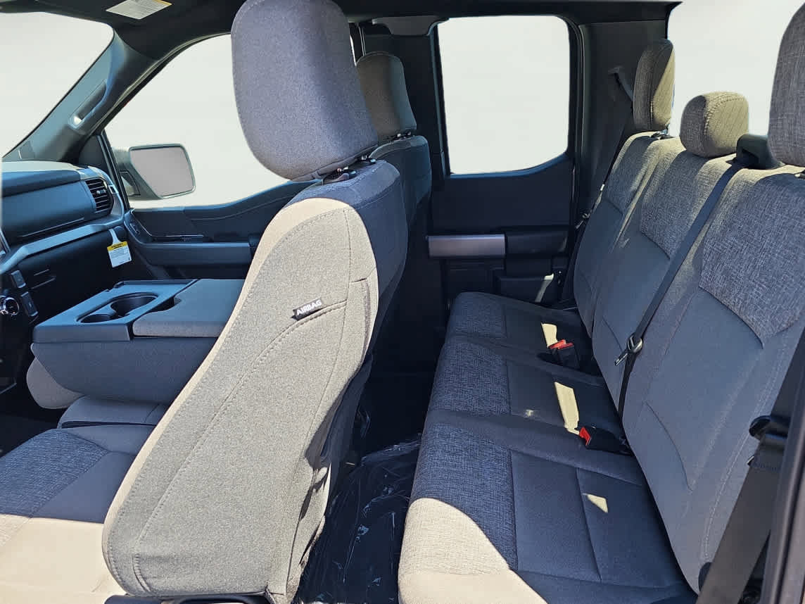 New 2025 Ford F150 XLT w/ Equipment Group 301A Standard image 9