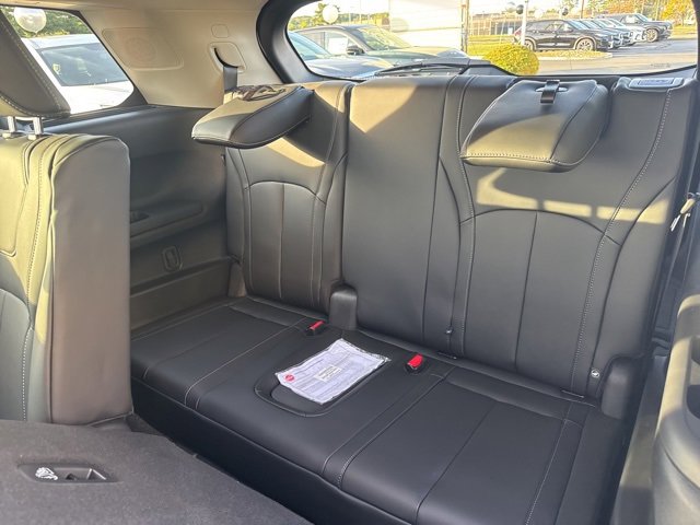 New 2026 INFINITI QX60 Luxe w/ Cargo Package image 7