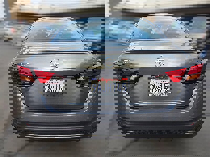 Used 2022 Nissan Altima 2.5 S image 8