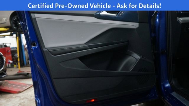 Certified 2024 Volkswagen Taos SE image 31