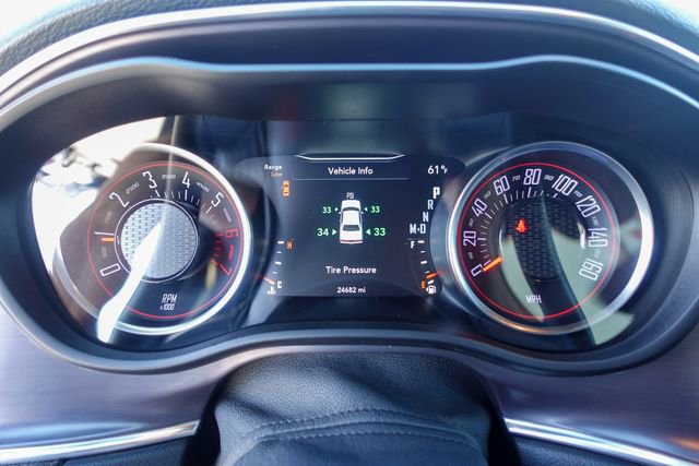 Used 2017 Dodge Challenger R/T image 16