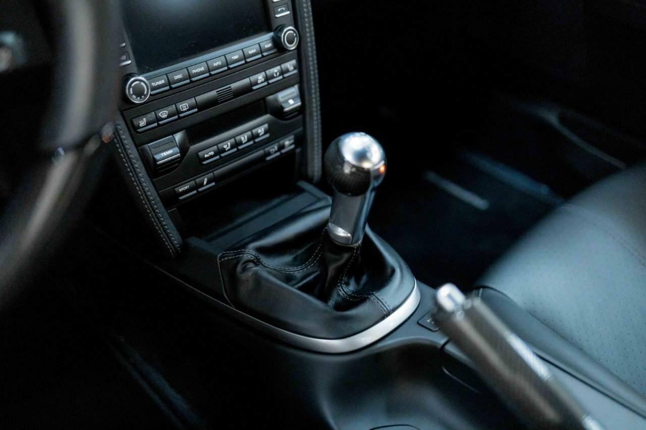 Used 2012 Porsche 911 Turbo image 45