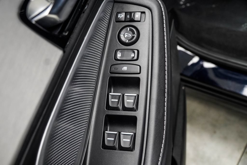 Used 2026 Acura MDX w/ Technology Package FWD image 40