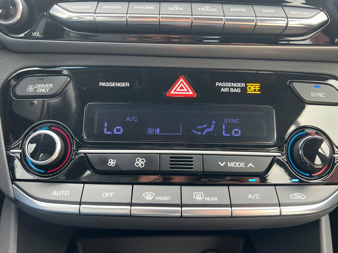 Used 2018 Hyundai Ioniq SEL FWD image 27