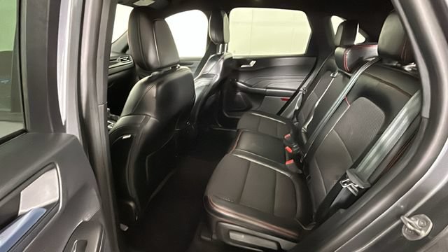 Used 2023 Ford Escape ST-Line AWD/4WD image 27