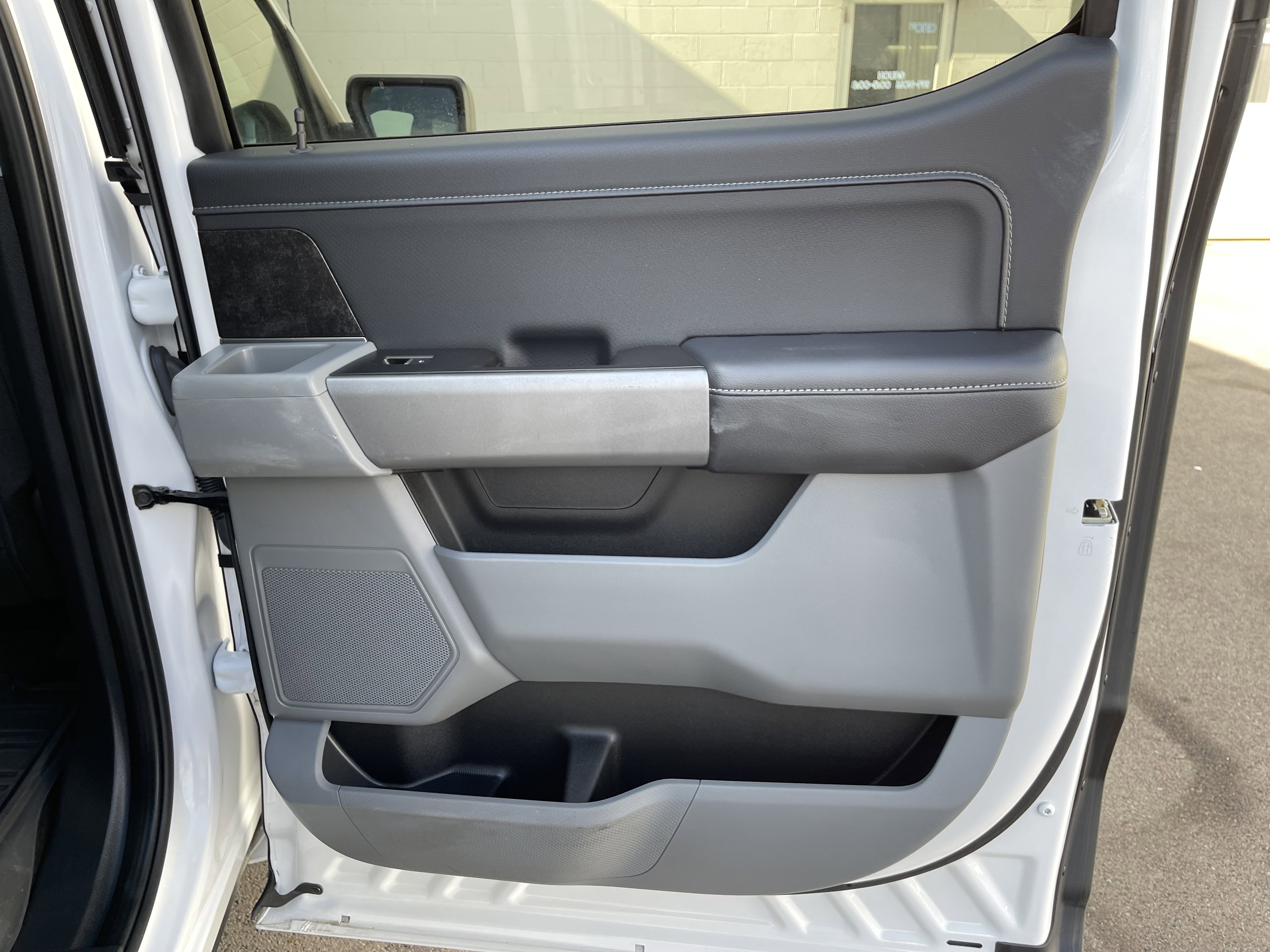 Used 2022 Ford F150 XLT w/ Equipment Group 301A Mid image 29