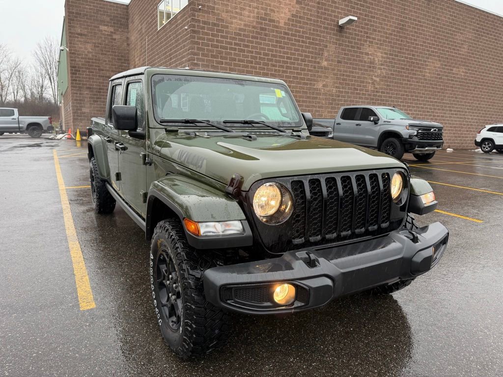 Used 2023 Jeep Gladiator Willys image 2