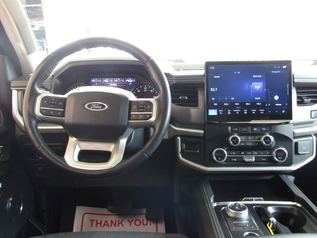 Used 2024 Ford Expedition Max XLT AWD/4WD image 5