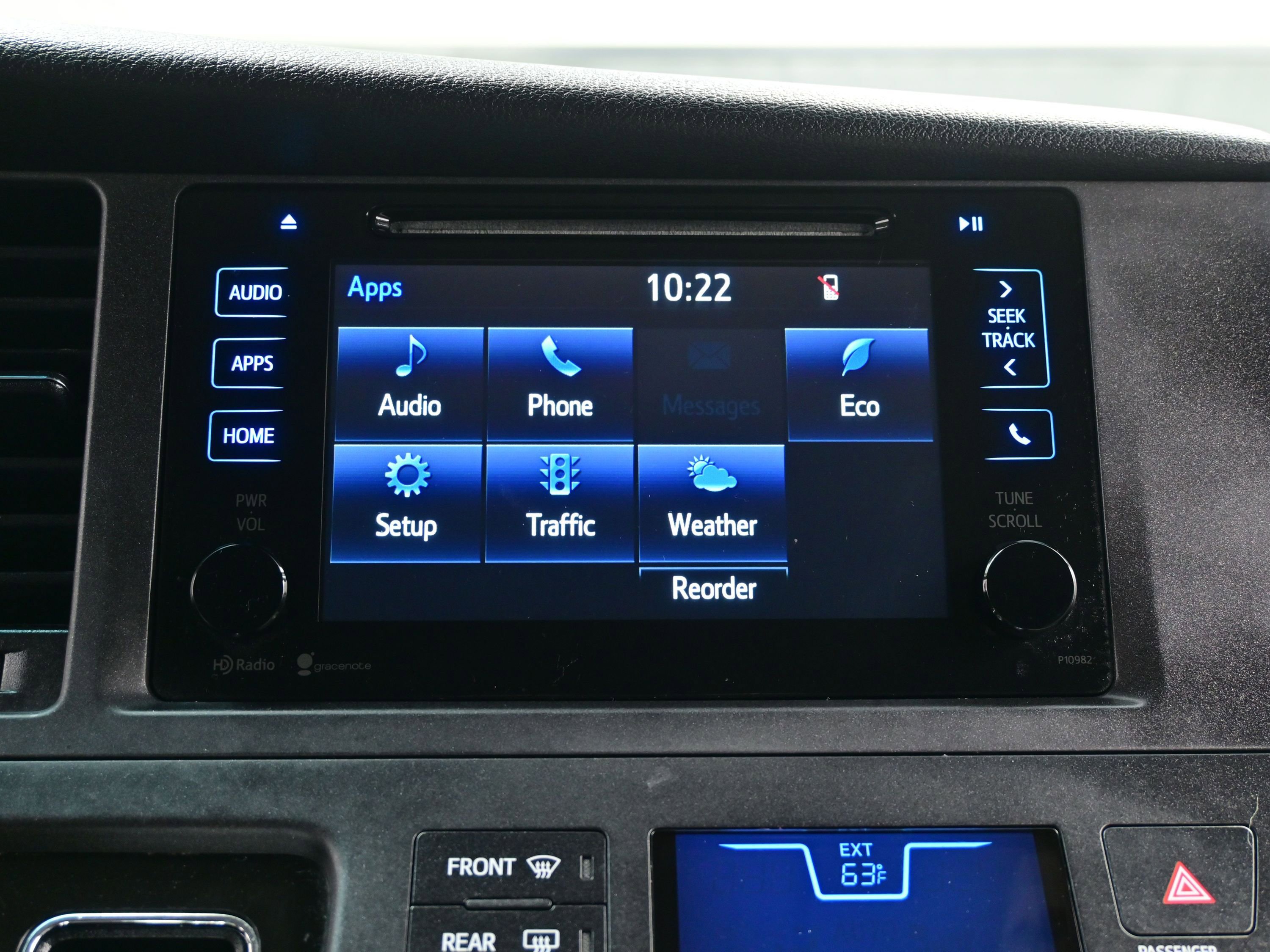 Used 2015 Toyota Sienna LE image 20