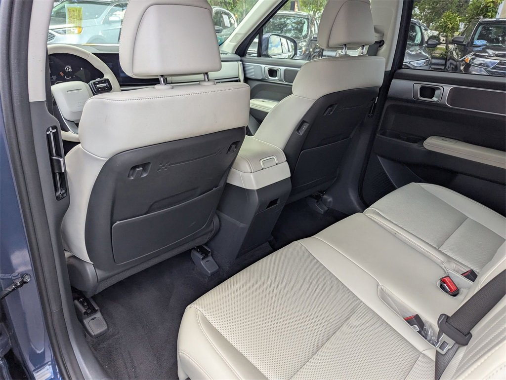 Used 2025 Hyundai Santa Fe SEL image 25