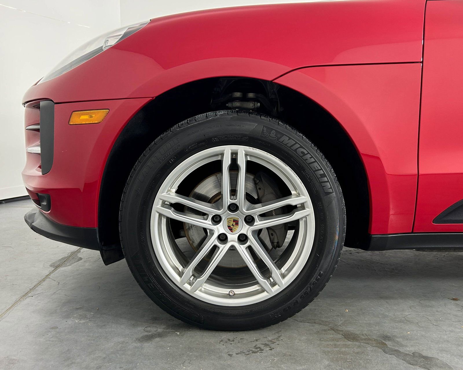 Used 2020 Porsche Macan image 11