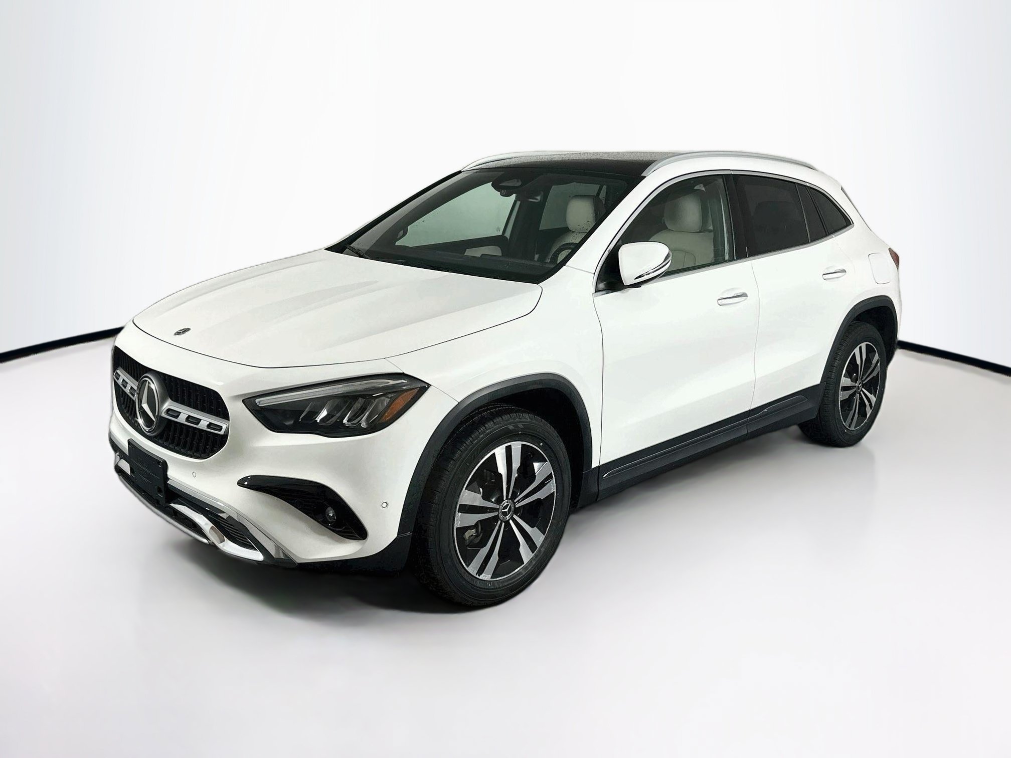 Used 2025 Mercedes-Benz GLA 250 image 3