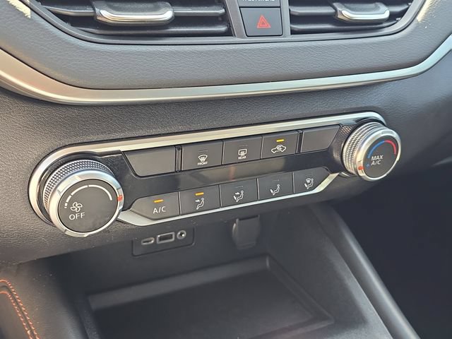 Certified 2021 Nissan Altima 2.5 SR FWD image 25