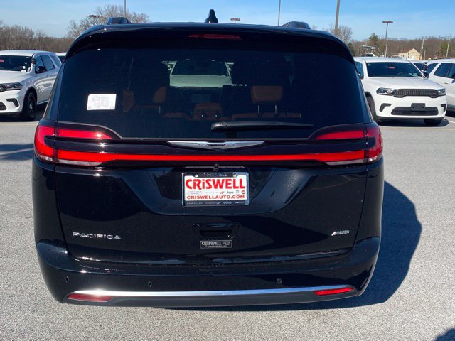 New 2026 Chrysler Pacifica Pinnacle AWD/4WD image 6