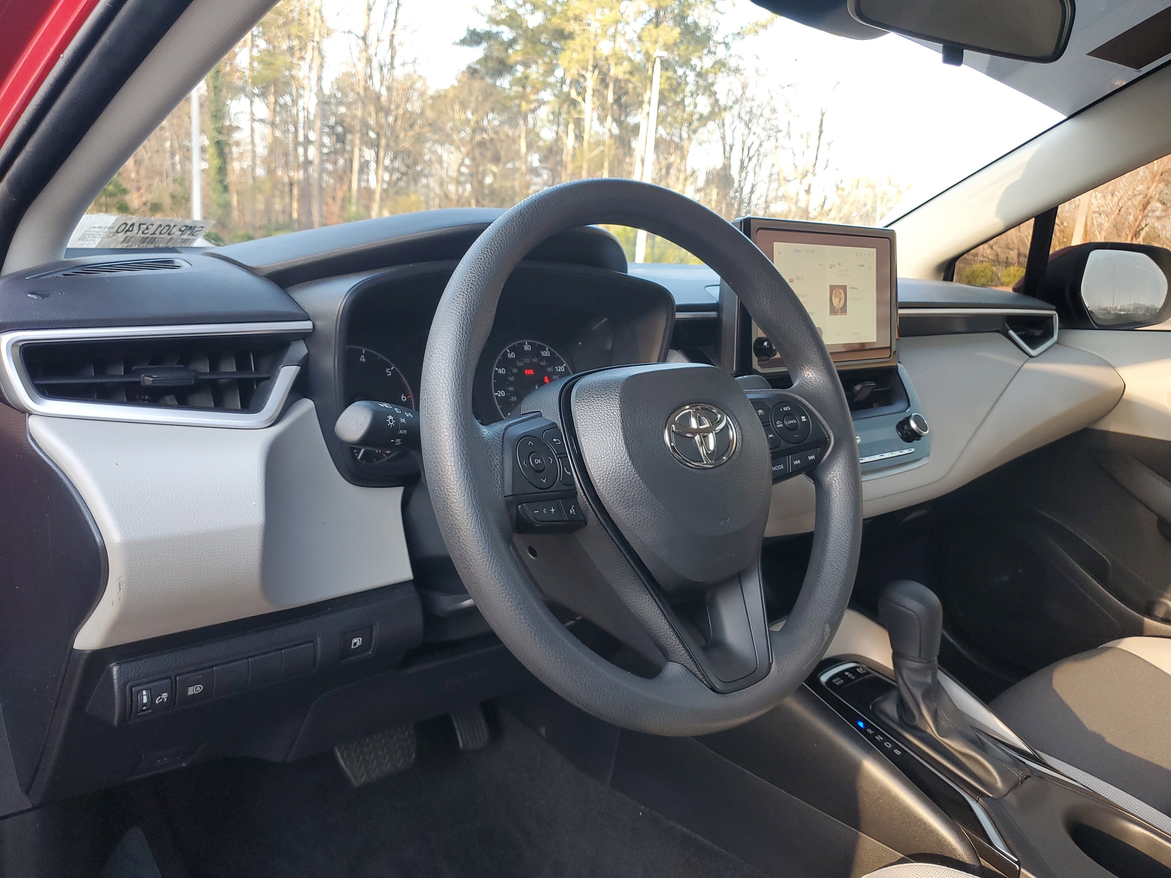 Certified 2023 Toyota Corolla LE image 15