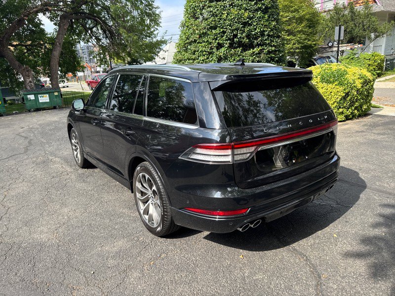 Used 2021 Lincoln Aviator Grand Touring w/ Equipment Group 301A AWD/4WD image 4