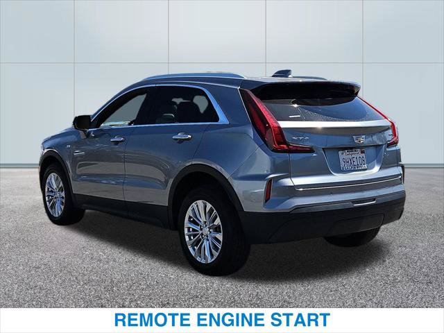 Used 2024 Cadillac XT4 Luxury w/ Cold Weather Package FWD image 9
