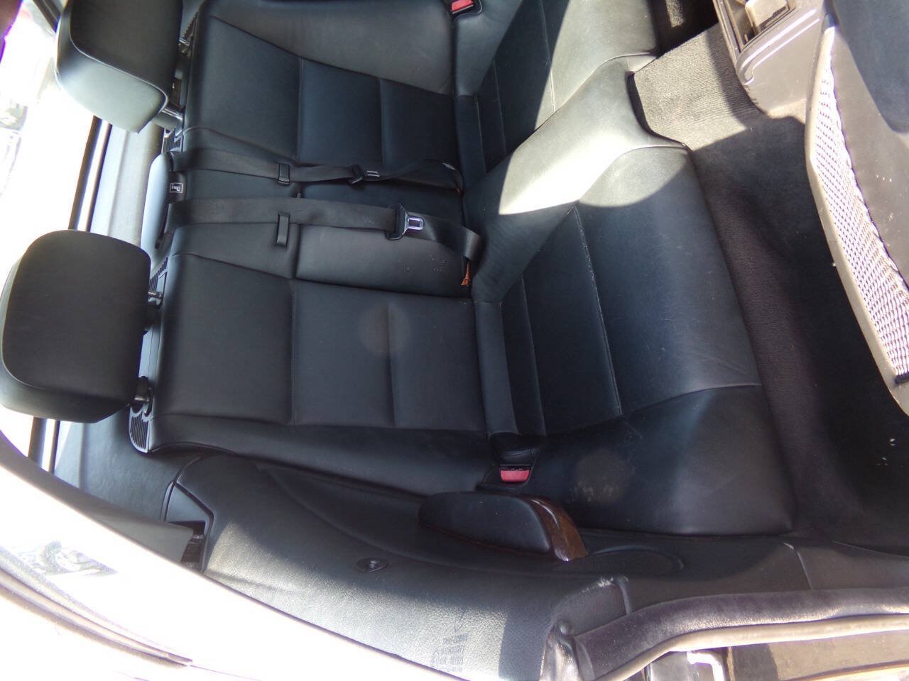 Used 2004 BMW 330Ci Convertible RWD image 31