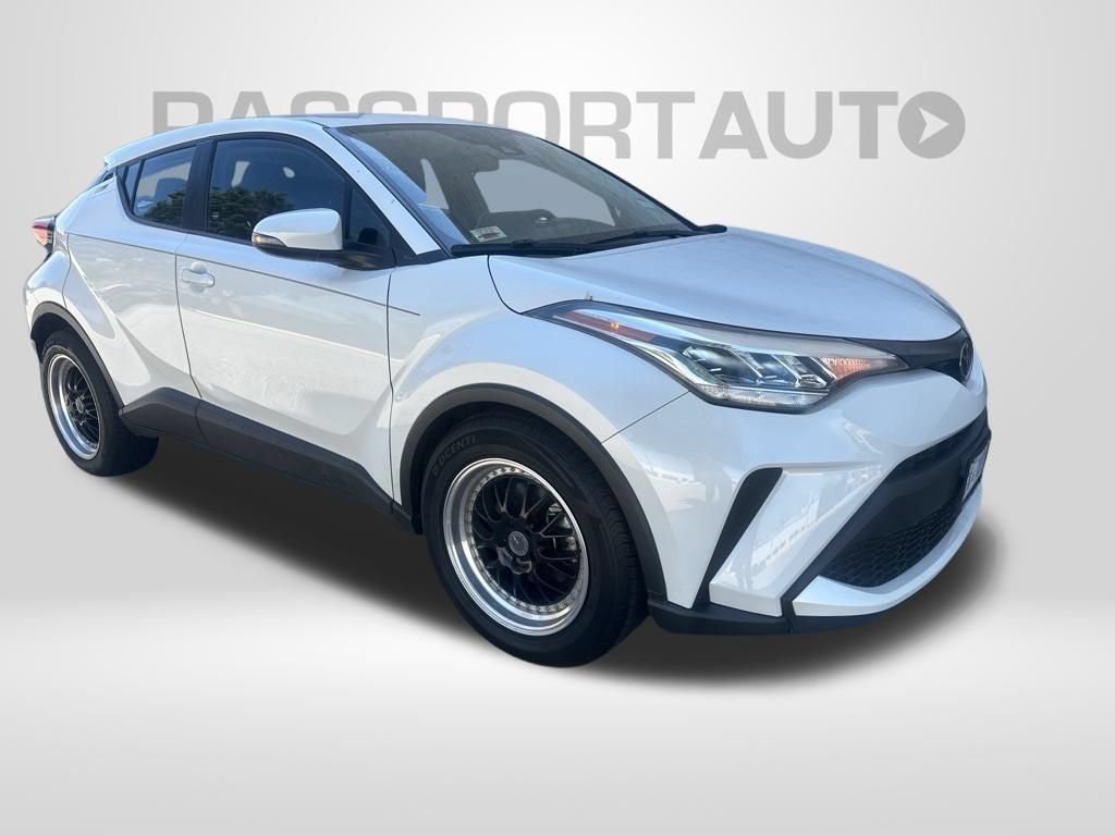 Used 2021 Toyota C-HR LE FWD video 1