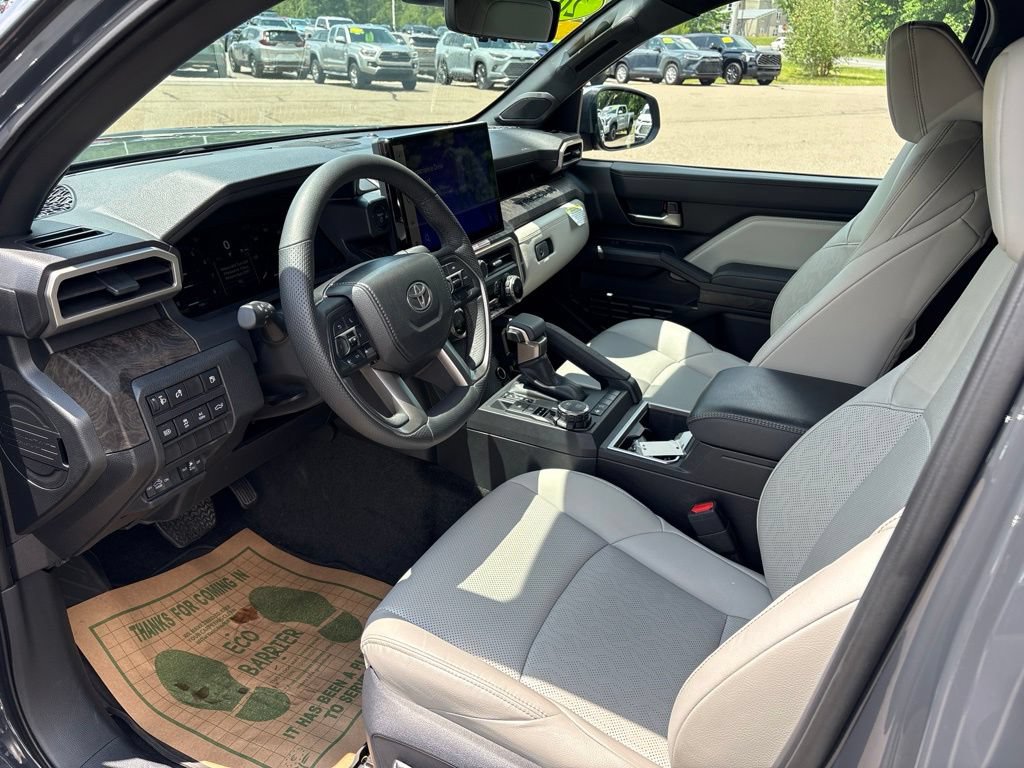 Certified 2025 Toyota Tacoma Limited AWD/4WD image 13