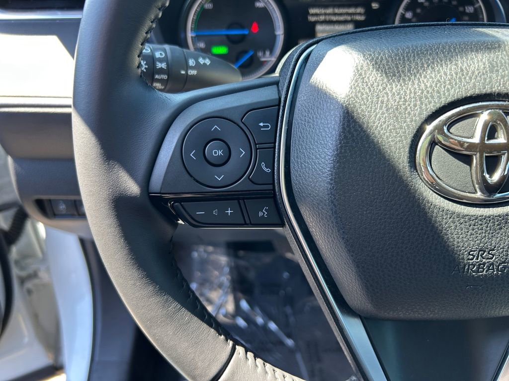 Used 2024 Toyota Venza Limited AWD/4WD image 16