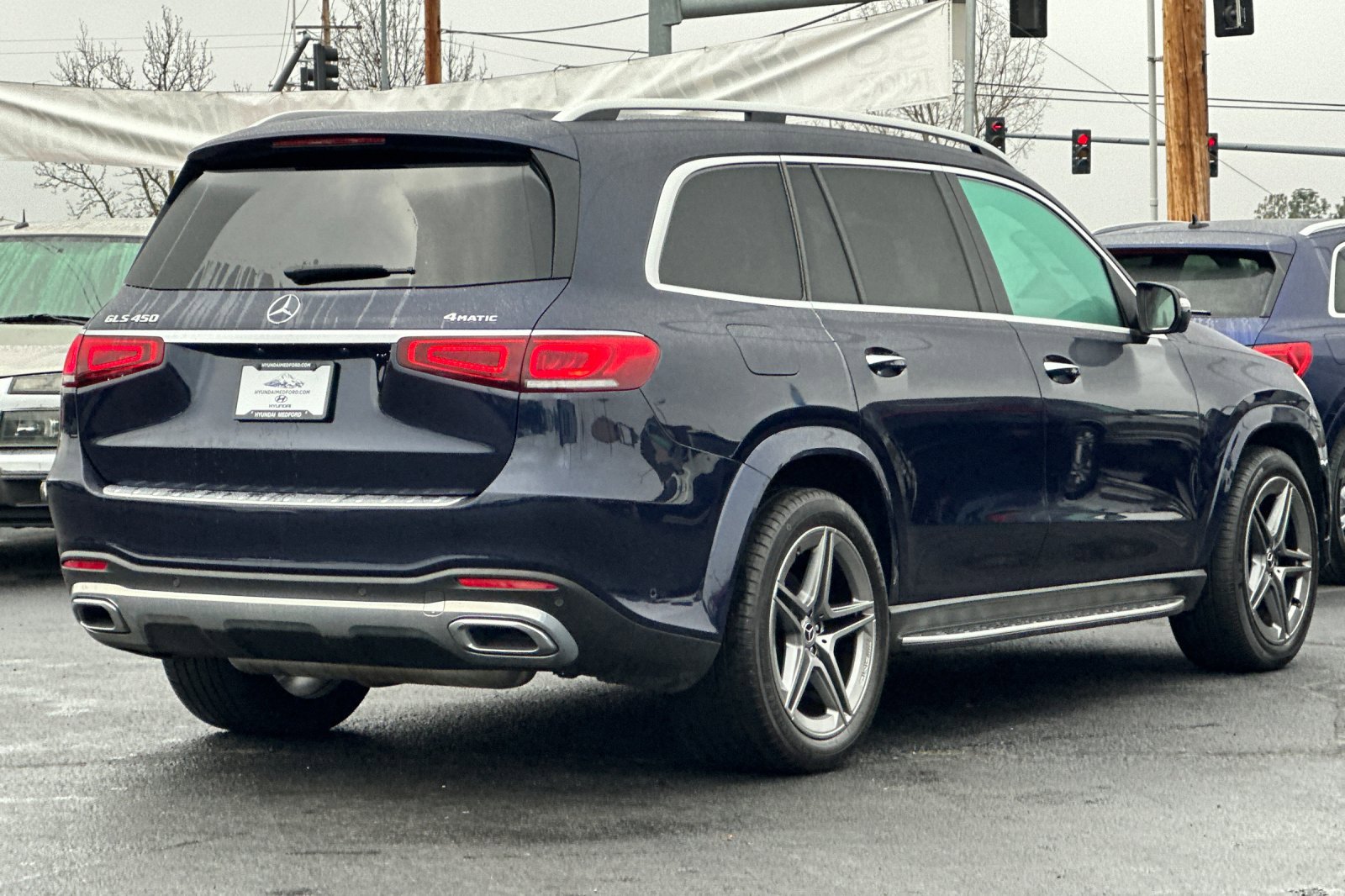 Used 2022 Mercedes-Benz GLS 450 4MATIC w/ AMG Line Exterior image 4