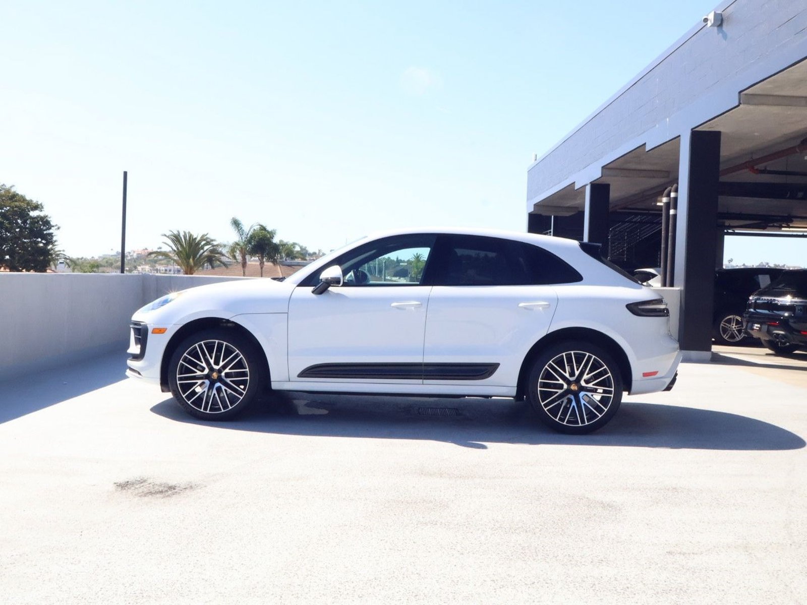 Certified 2026 Porsche Macan AWD/4WD video 2
