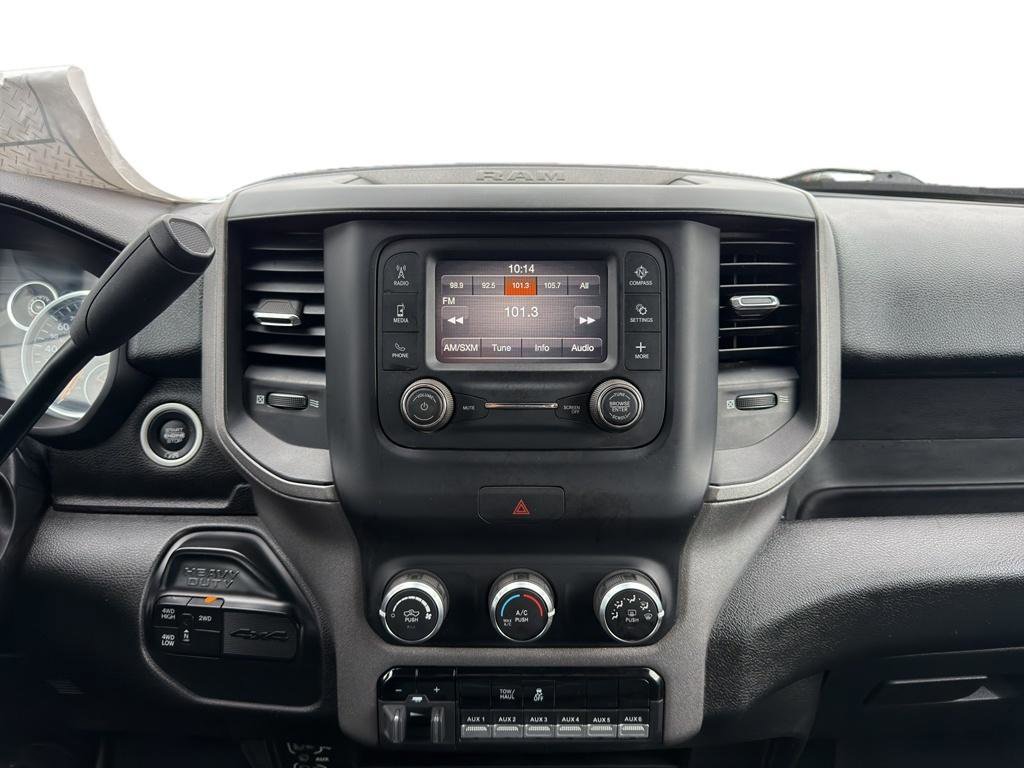 Used 2021 RAM 4500 Tradesman w/ Chrome Appearance Group AWD/4WD image 10