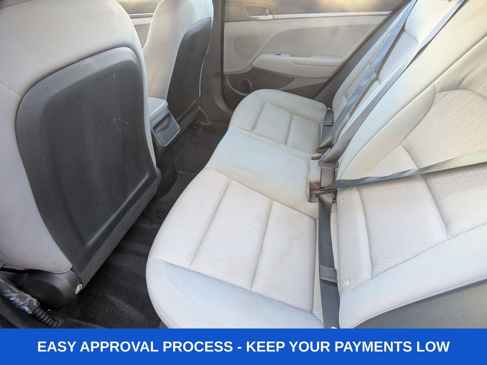 Used 2017 Hyundai Elantra SE FWD image 18