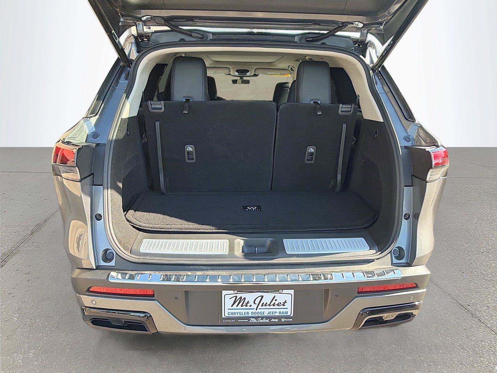 Used 2023 INFINITI QX60 Luxe w/ Cargo Package AWD/4WD image 13